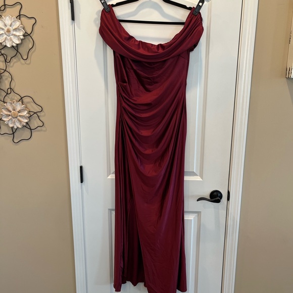 Red Off Shoulder Prom Gown Formal Evening Dress High Slit Elegant Glam Size Lg - Picture 3 of 10